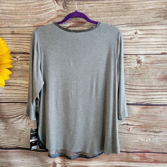 Rebecca Malone long sleeve top Women's medium Charcoal multicolored floral NWT - Picture 2 of 7